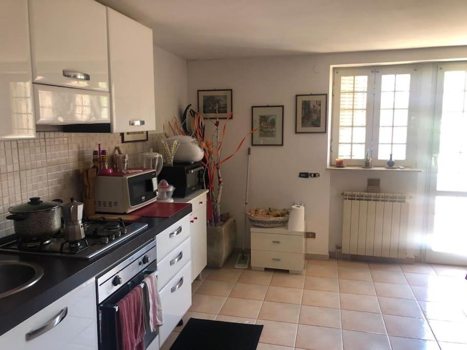 “ La Casa di Vic” bilocale vicino Staz.Ferrov. Appartamento Monterotondo  Esterno foto